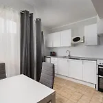 Апартаменти Arnaldo's *